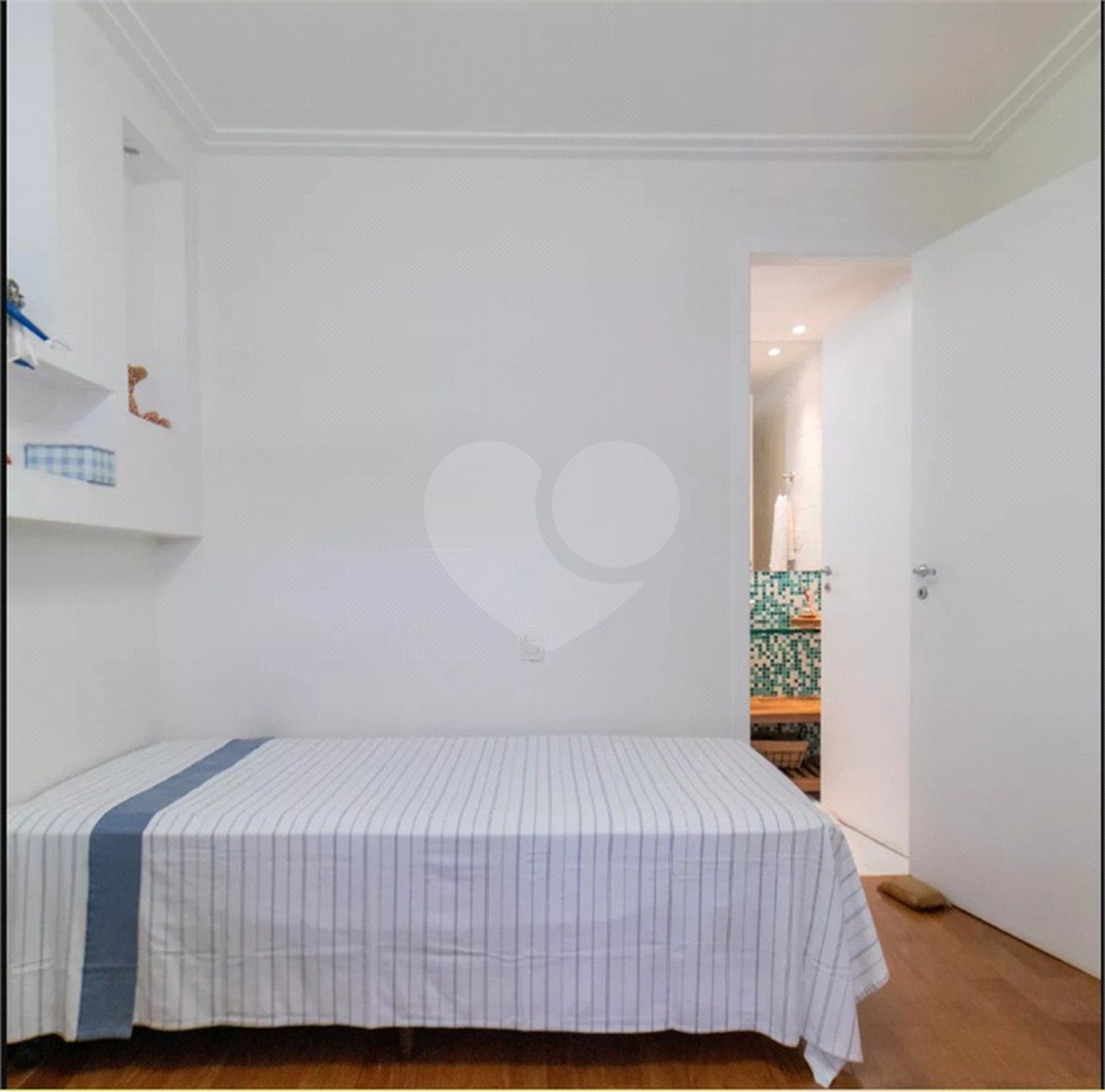 Apartamento à venda com 3 quartos, sendo 2 suítes,  em Várzea da Barra Funda, São Paulo, SP