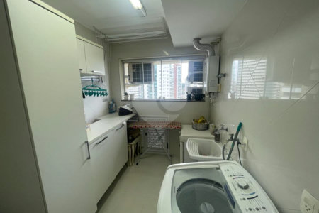 Apartamento à venda com 3 suítes em Vila Gertrudes, São Paulo, SP