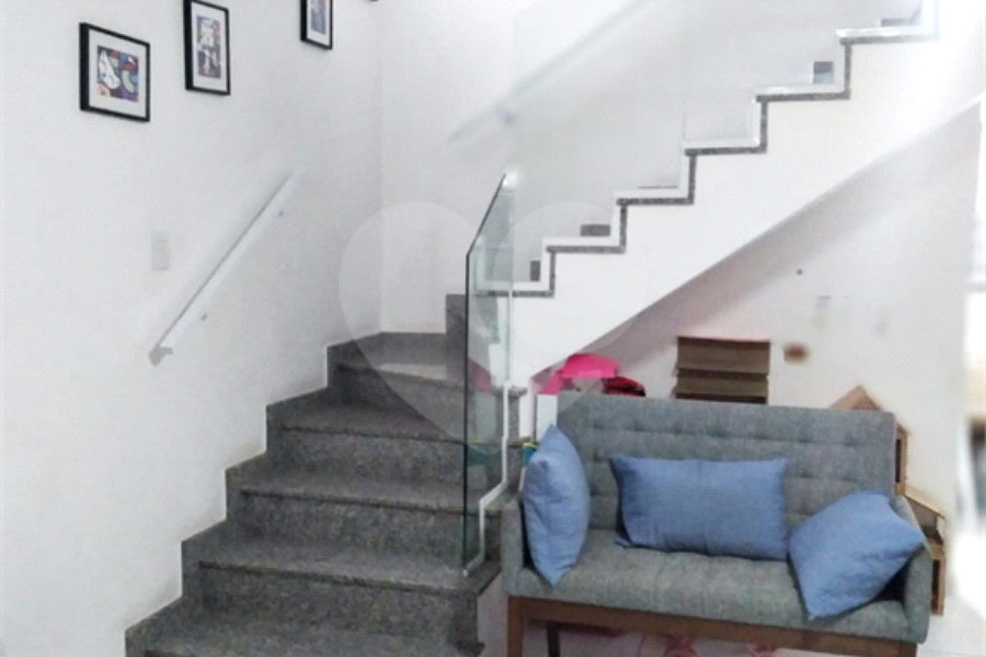 Casa à venda com 4 quartos, sendo 1 suíte, em Santana, São Paulo, SP