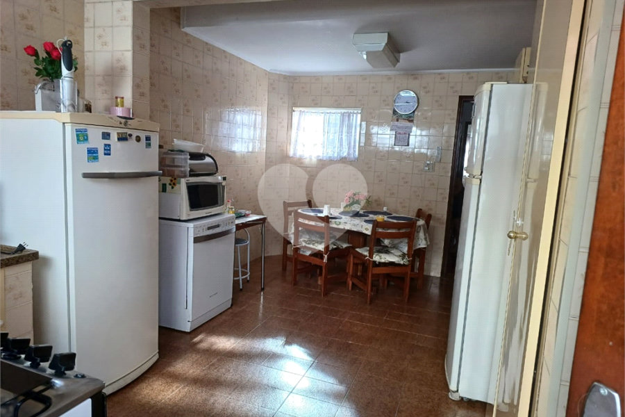 Sobrado à venda com 4 quartos em Santana, São Paulo, SP