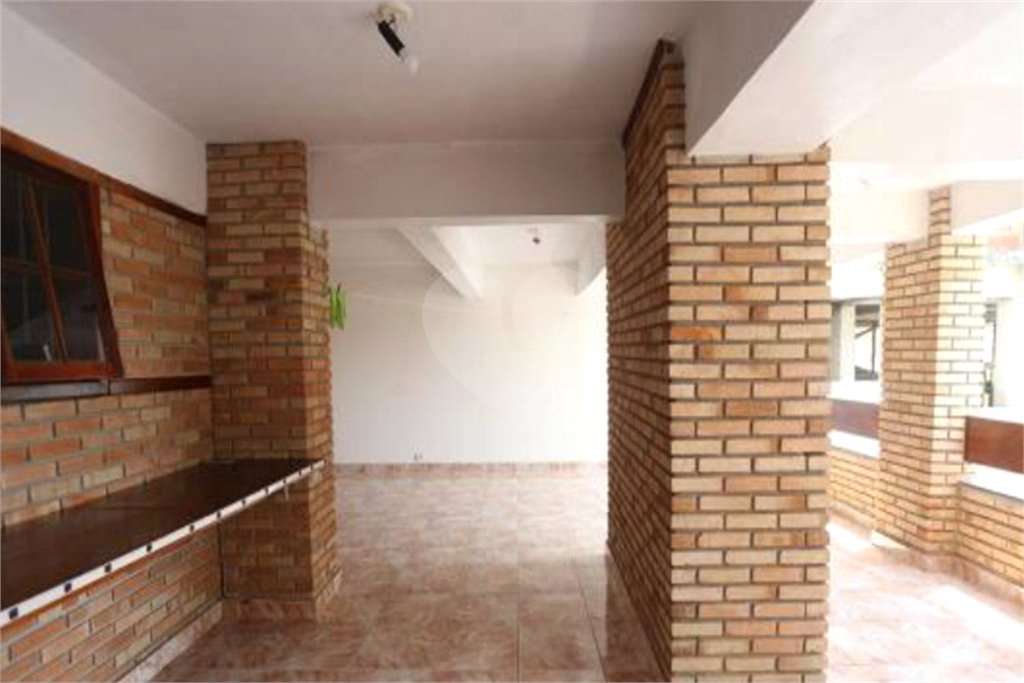 Sobrado à venda com 4 quartos, sendo 2 suítes, em Jardim Bonfiglioli, São Paulo, SP