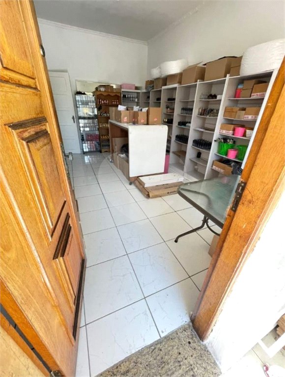 Casa Térrea à venda com 7 quartos, sendo 1 suíte, em Vila Paulicéia, São Paulo, SP