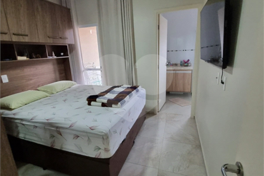 Casa à venda com 2 suítes no condomínio Reserva Jatobá, São Paulo - SP