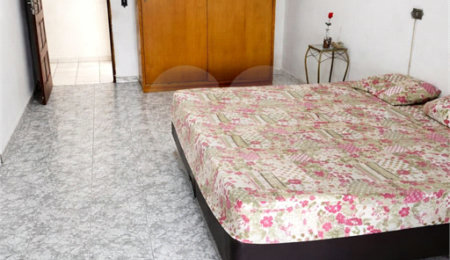 Casa à venda com 3 quartos, sendo 1 suíte,  em Jardim Campo Limpo, São Paulo, SP