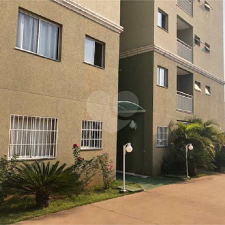 Apartamento de 2 dormitórios (1 suíte) próximo a Rodoviária
