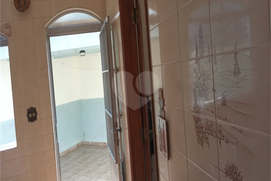 Bonita casa assobradada,no Bairro das Palmas do Tremembé, terreno com 14 X 50 e 350 área construída