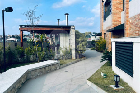 Apartamento à venda com 1 quarto em Jardim D'abril, Osasco, SP