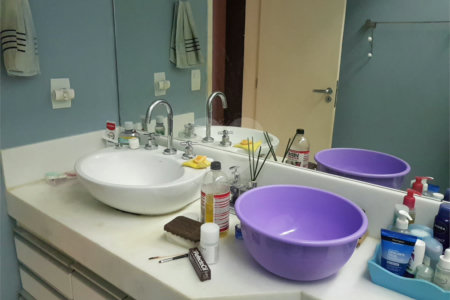 Apartamento à venda com 3 quartos, sendo 2 suítes,  em Tijuca, Rio de Janeiro, RJ