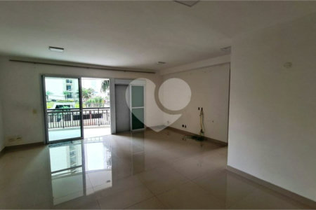 Apartamento à venda com 3 quartos, sendo 2 suítes, em Santa Teresinha, São Paulo, SP