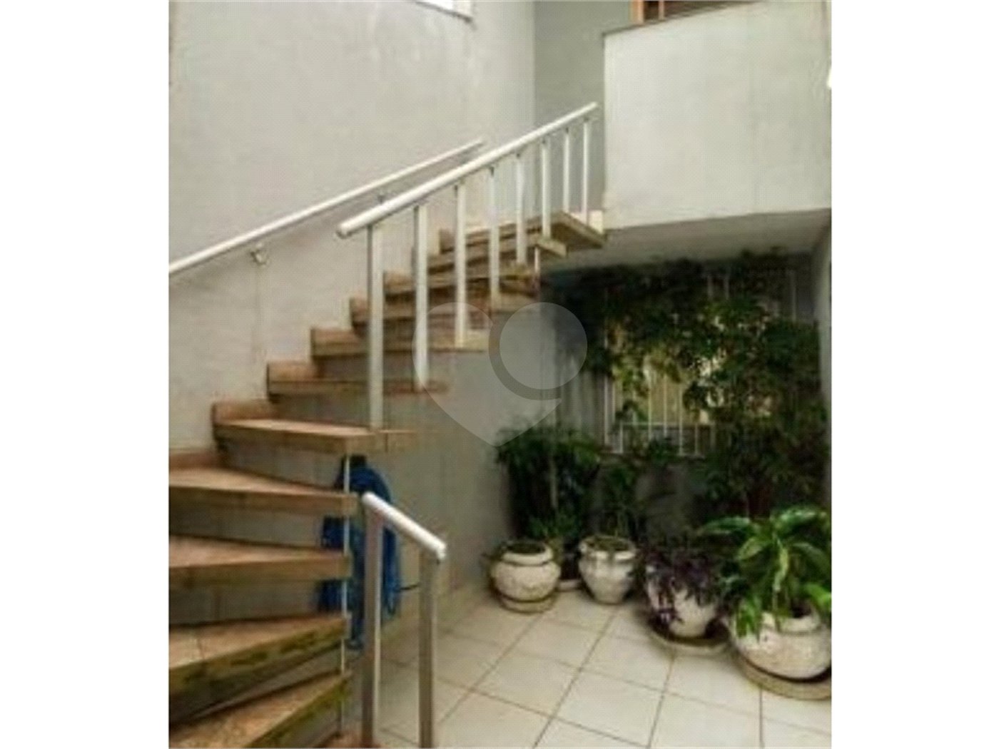 Casa à venda com 2 quartos, sendo 1 suíte, em Vila Monumento, São Paulo, SP