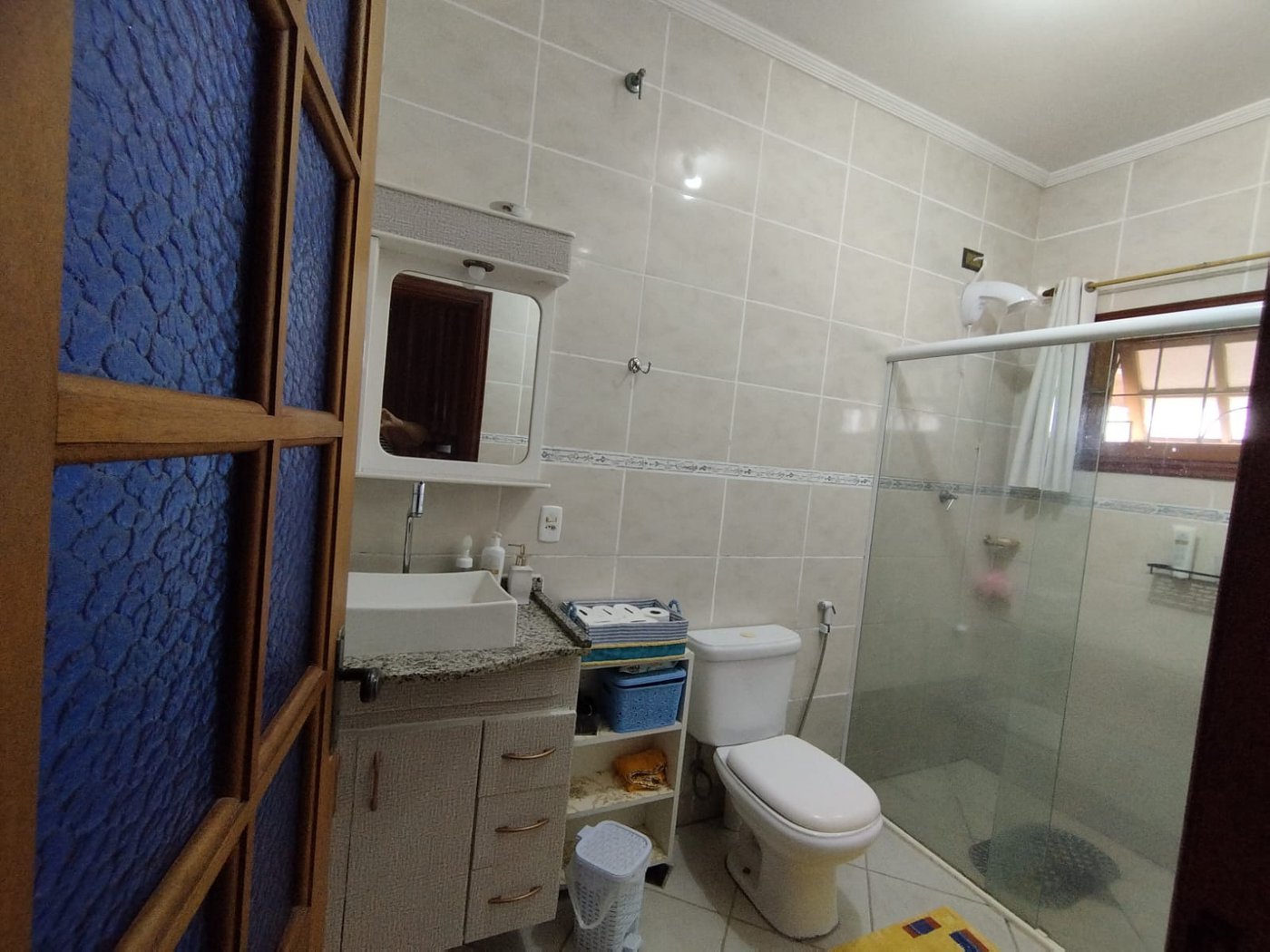 Casa à venda com 3 quartos, sendo 1 suíte, no condomínio Outeiro Das Flores, Itupeva - SP