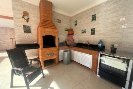Casa à venda com 3 suítes no condomínio Lago da Serra, Araçoiaba da Serra - SP