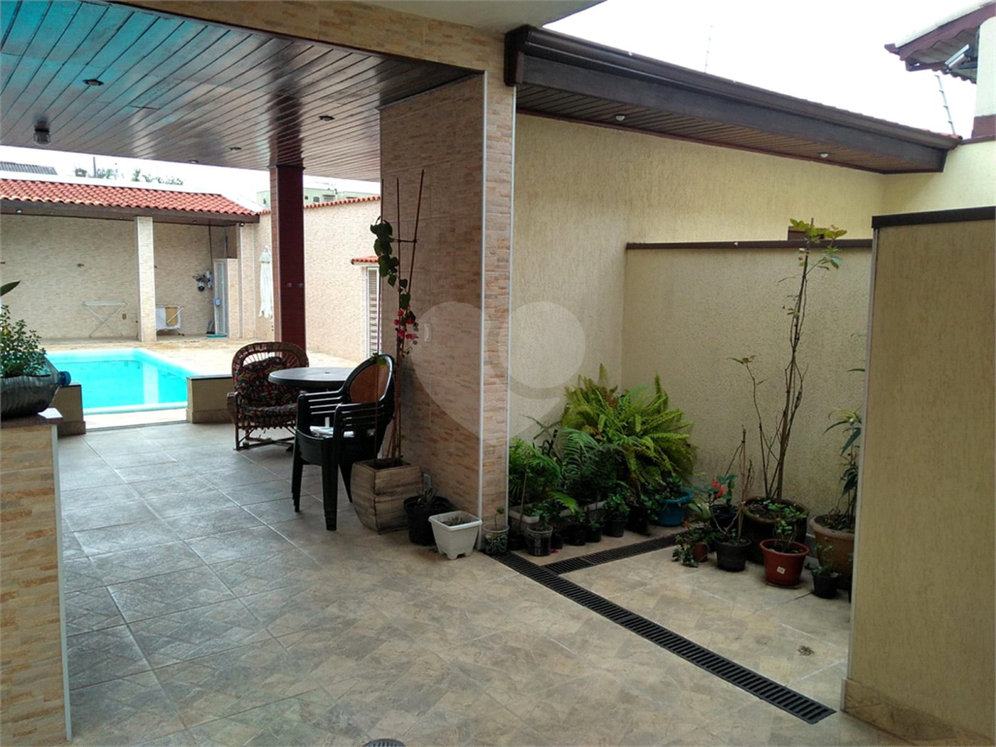 Casa à venda com 3 quartos, sendo 2 suítes,  em Vila Suissa, Mogi das Cruzes, SP