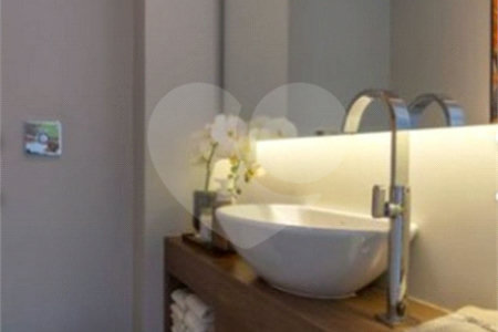 Apartamento à venda com 3 suítes em Vila Andrade, São Paulo, SP