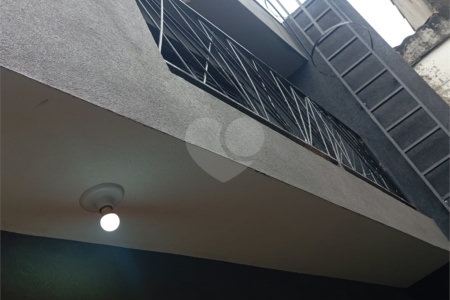 Casa de Vila à venda com 2 suítes em Vila Ré, São Paulo, SP