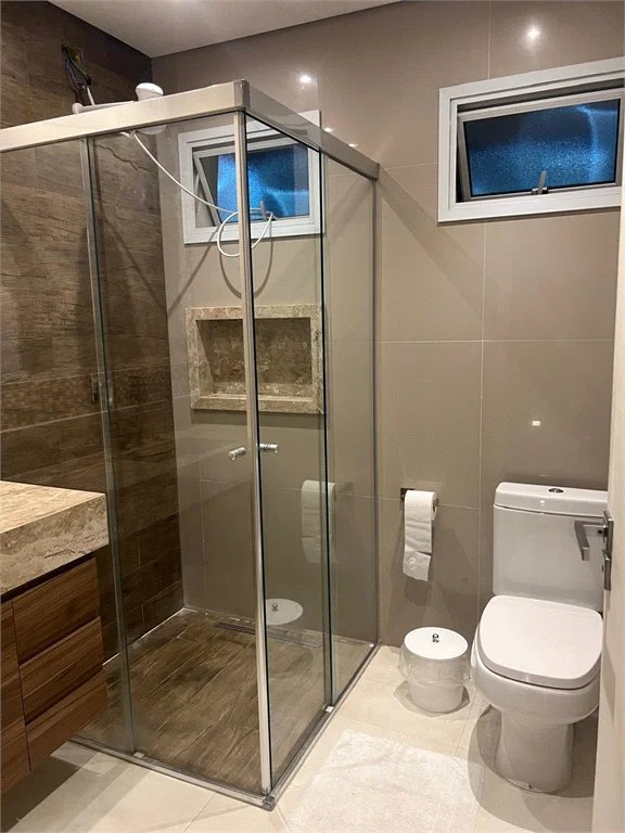 Sobrado à venda com 3 quartos, sendo 1 suíte, em Jardim Vazani, São Paulo, SP