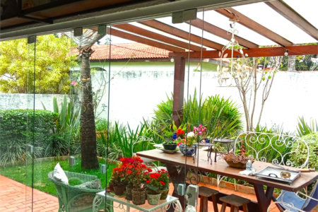 Casa à venda com 4 quartos, sendo 2 suítes,  no condomínio Vivenda do Lago, Sorocaba - SP