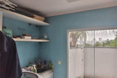 Casa à venda com 6 quartos, sendo 3 suítes, em Jardim Guedala, São Paulo, SP