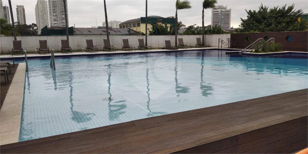 Apartamento para alugar com 2 quartos em Vila Anastácio, São Paulo, SP