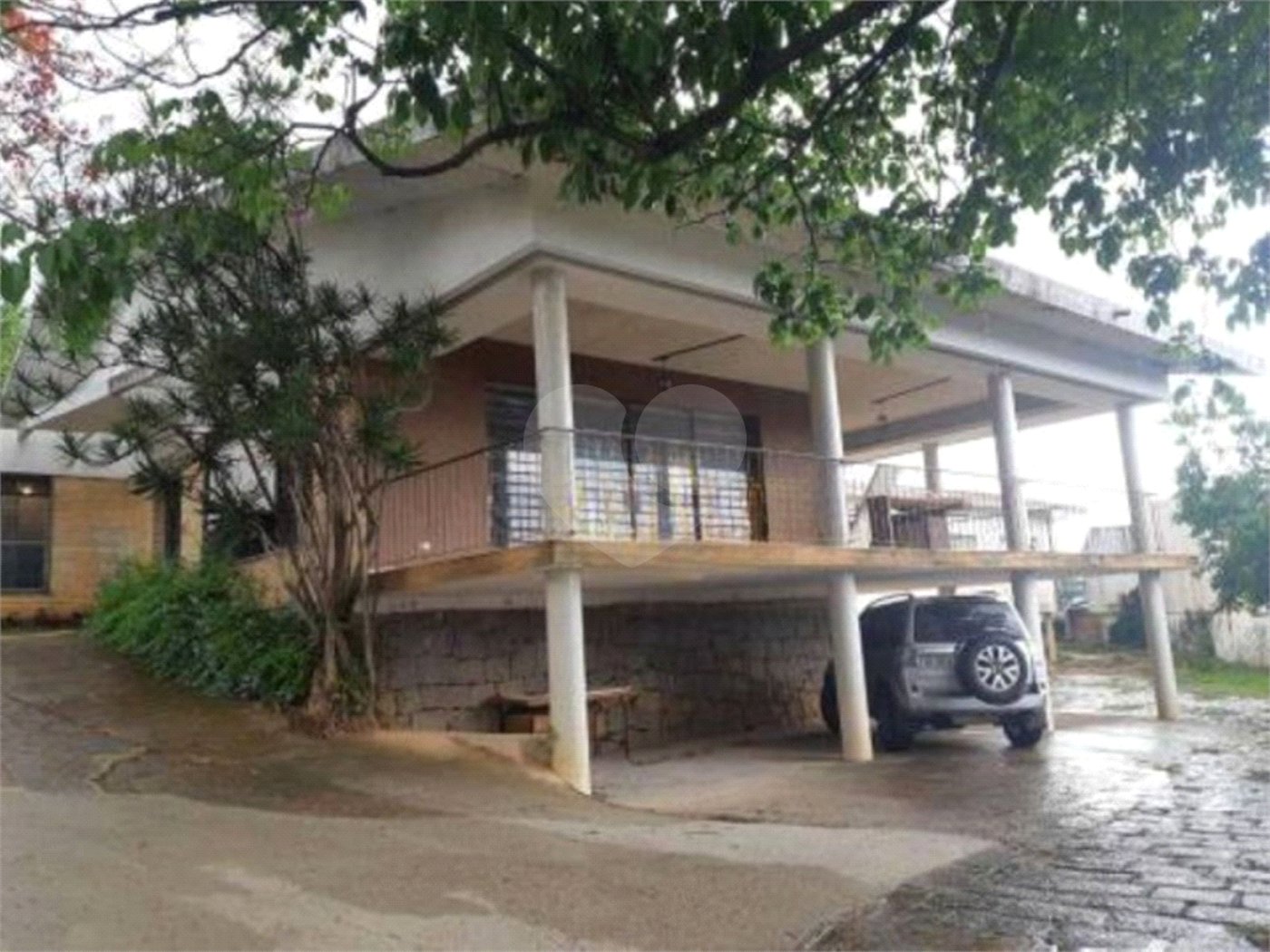 Casa à venda com 7 quartos, sendo 1 suíte, no Centro, Vinhedo, SP