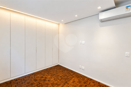 Apartamento à venda com 3 quartos, sendo 1 suíte, em Jardim Paulista, São Paulo, SP