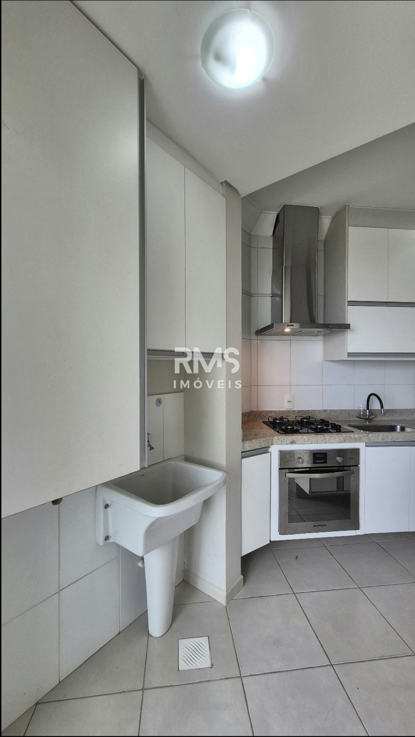 Apartamento à venda com 3 quartos, sendo 1 suíte,  em Jardim Aeroporto I, Itu, SP