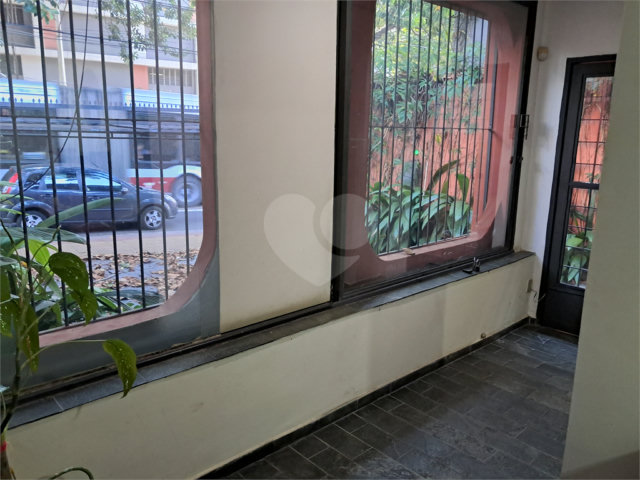 Sobrado à venda ou para alugar com 1 quarto em Alto da Boa Vista, São Paulo, SP
