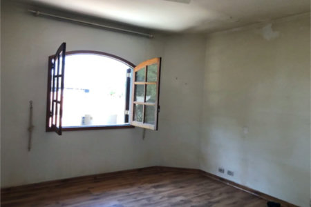 Casa à venda com 4 quartos, sendo 2 suítes,  em Jardim Leonor, São Paulo, SP