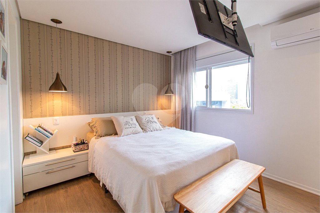 Apartamento à venda com 3 suítes em Chácara Santo Antônio, São Paulo, SP