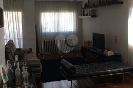 Apartamento à venda com 3 suítes em Parque São Jorge, São Paulo, SP