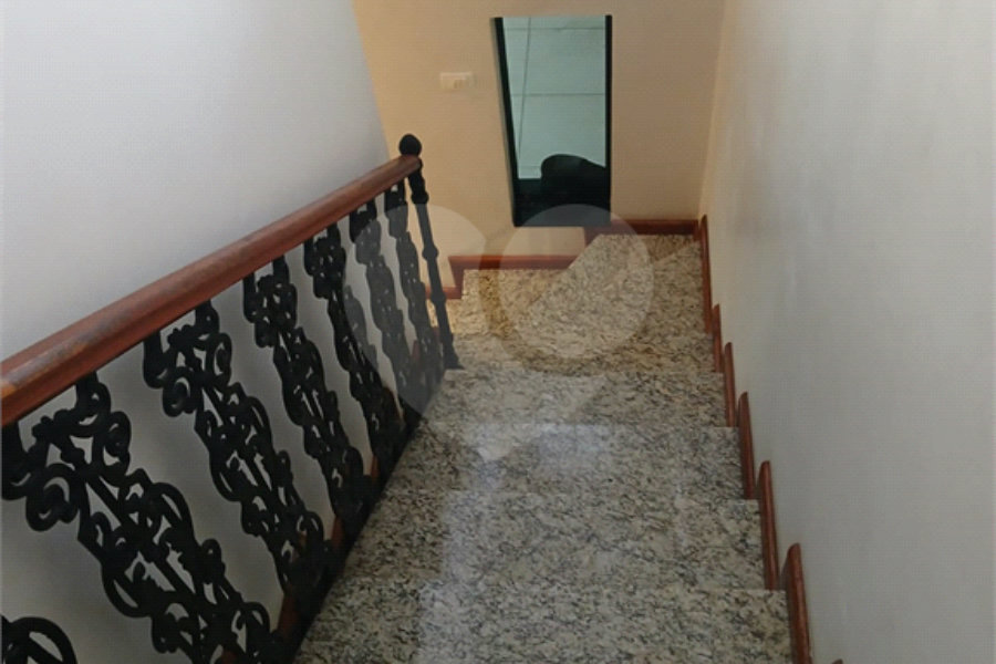 Casa à venda com 4 quartos, sendo 1 suíte, em Vila Romão, Salto, SP
