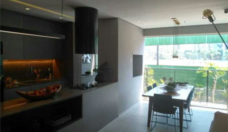 Apartamento à venda com 3 quartos, sendo 1 suíte,  em Jardim das Acácias, São Paulo, SP