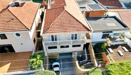 Sobrado à venda ou para alugar com 4 quartos, sendo 2 suítes,  em Jardim Franca, São Paulo, SP