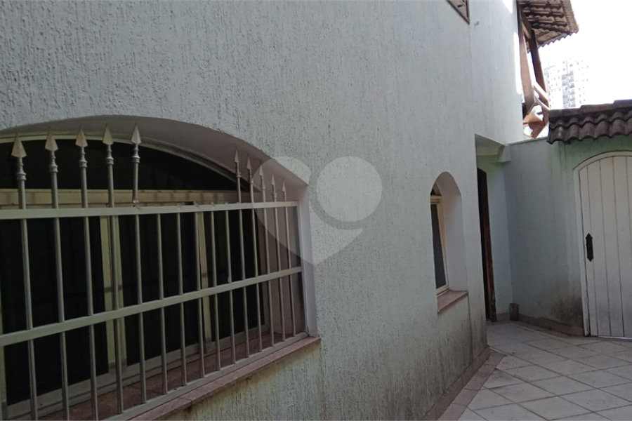 Sobrado à venda com 4 quartos, sendo 1 suíte, em Vila Rosália, Guarulhos, SP