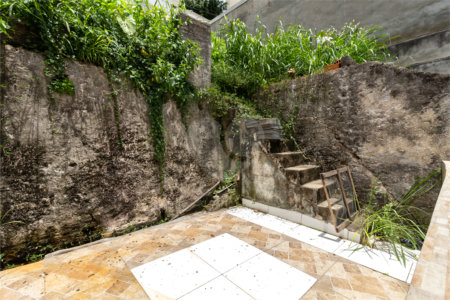 Casa à venda com 2 quartos em Cambuci, São Paulo, SP