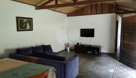 Chácara à venda com 3 quartos em Serra da Cantareira, Mairiporã, SP