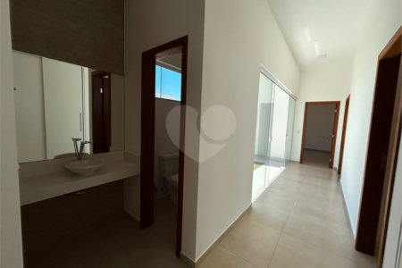 Casa à venda com 3 suítes, em Orla Norte, Porto Seguro, BA