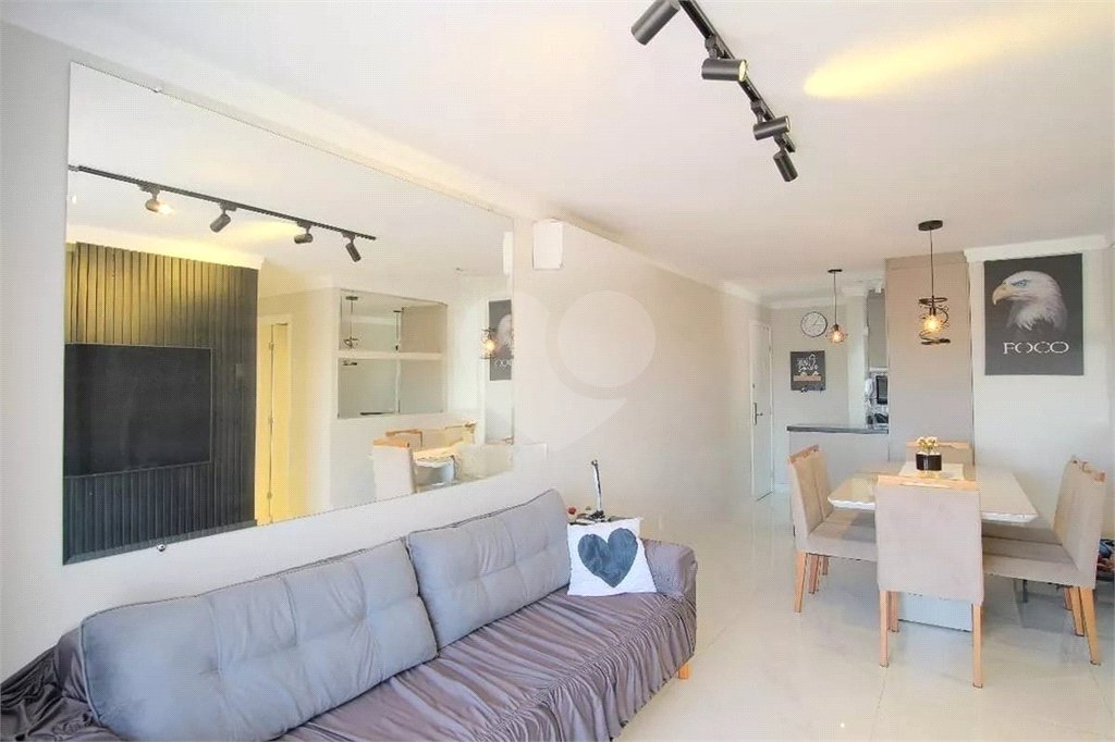Apartamento à venda com 3 quartos, sendo 1 suíte,  em Vila Matilde, São Paulo, SP