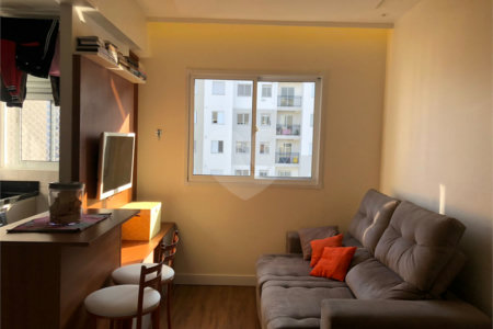 Apartamento à venda com 2 quartos em Parque Reboucas, São Paulo, SP
