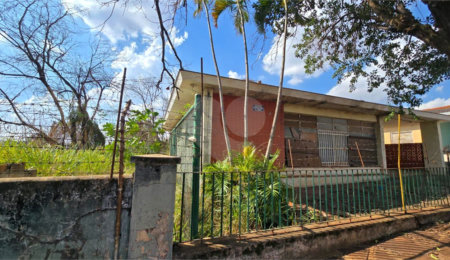 Casa à venda com 4 quartos em Vila Xavier (vila Xavier), Araraquara, SP