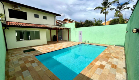 Casa Térrea à venda com 3 quartos, sendo 1 suíte,  em Cidade Universitária, Campinas, SP