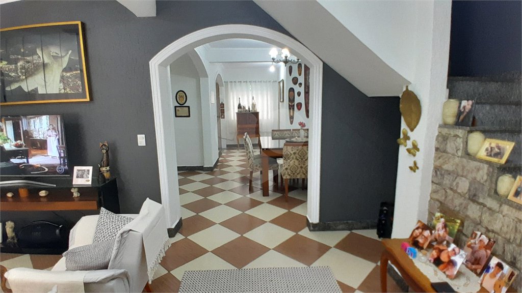 Casa à venda com 5 quartos, sendo 2 suítes, em Campo Grande, Rio de Janeiro, RJ
