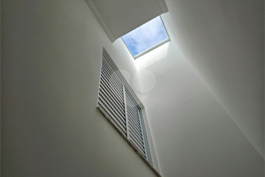 Sobrado à venda com 3 quartos, sendo 1 suíte, em Vila Romero, São Paulo, SP