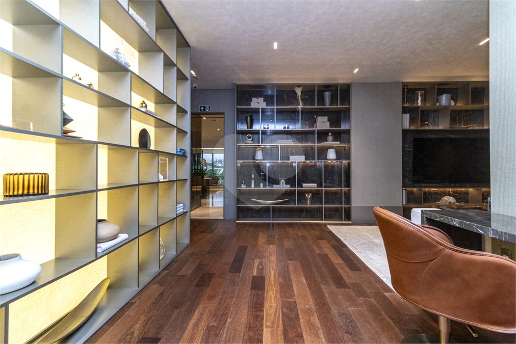 Apartamento à venda com 4 suítes em Jardim Guedala, São Paulo, SP