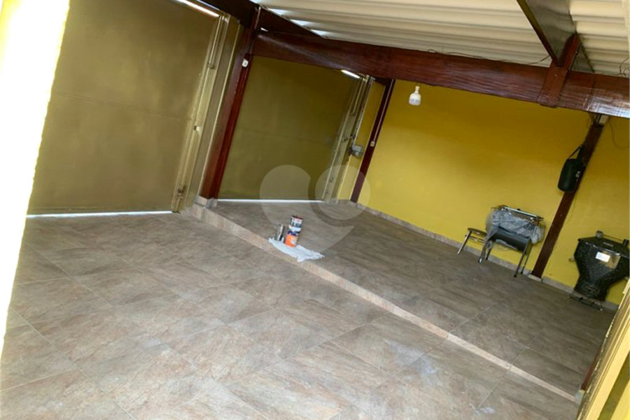 Casa Térrea à venda com 3 quartos, sendo 1 suíte,  em Horto, São Paulo, SP