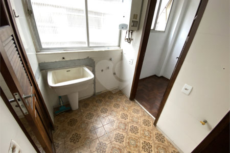 Apartamento à venda com 4 quartos, sendo 1 suíte,  em Tijuca, Rio de Janeiro, RJ