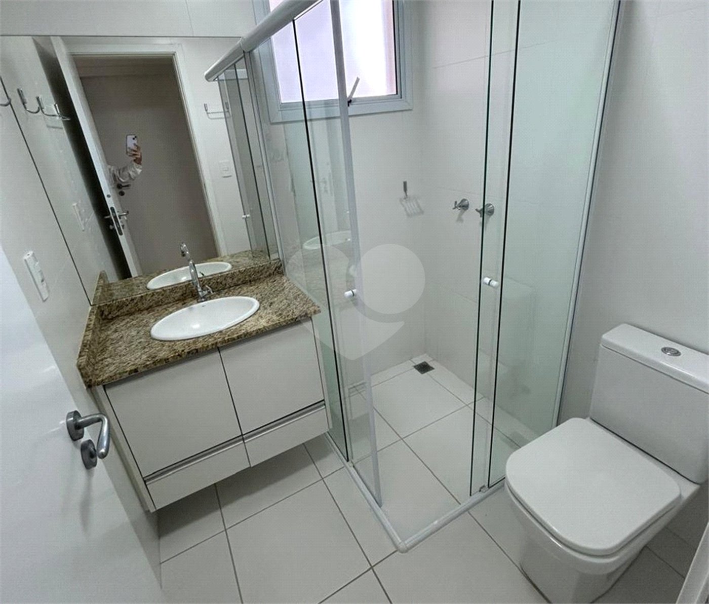 Apartamento para alugar com 3 quartos, sendo 1 suíte, em Parque Campolim, Sorocaba, SP