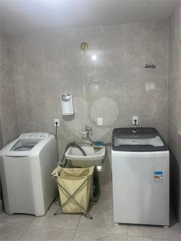 Casa à venda com 4 quartos, sendo 2 suítes, em Jardim Samara, São Paulo, SP
