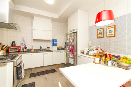 Apartamento à venda com 3 quartos, sendo 1 suíte, em Santa Cecília, São Paulo, SP