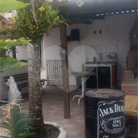 Casa à venda com 3 quartos, sendo 1 suíte,  em Jardim Jussara, Mogi das Cruzes, SP